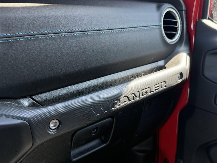 Vehicle Image 27