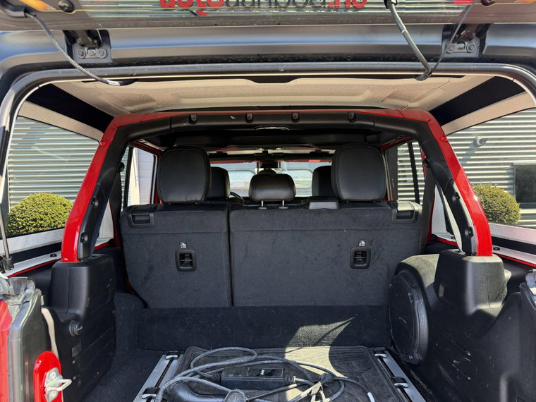 Vehicle Image 31