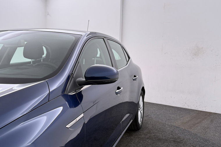 Vehicle Image 45