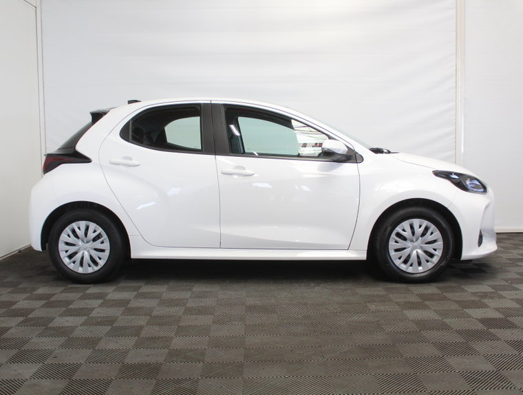 Vehicle Image 15