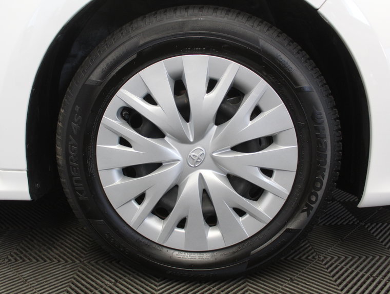Vehicle Image 17