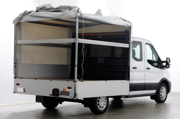 Vehicle Image 14