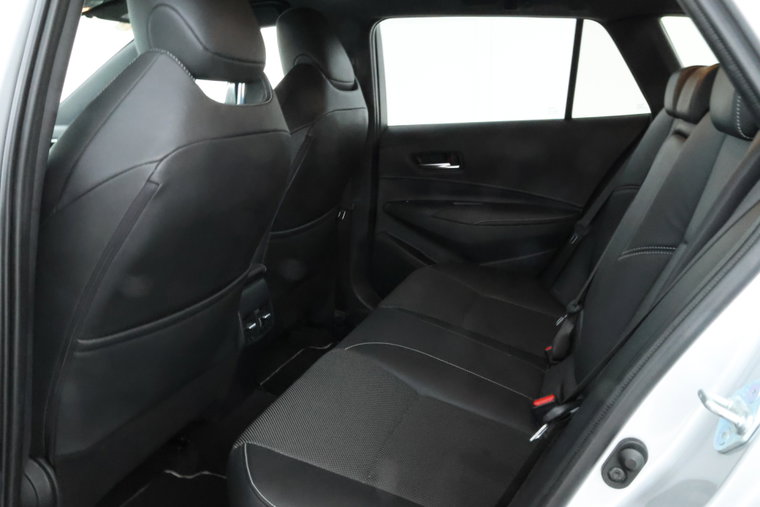 Vehicle Image 38