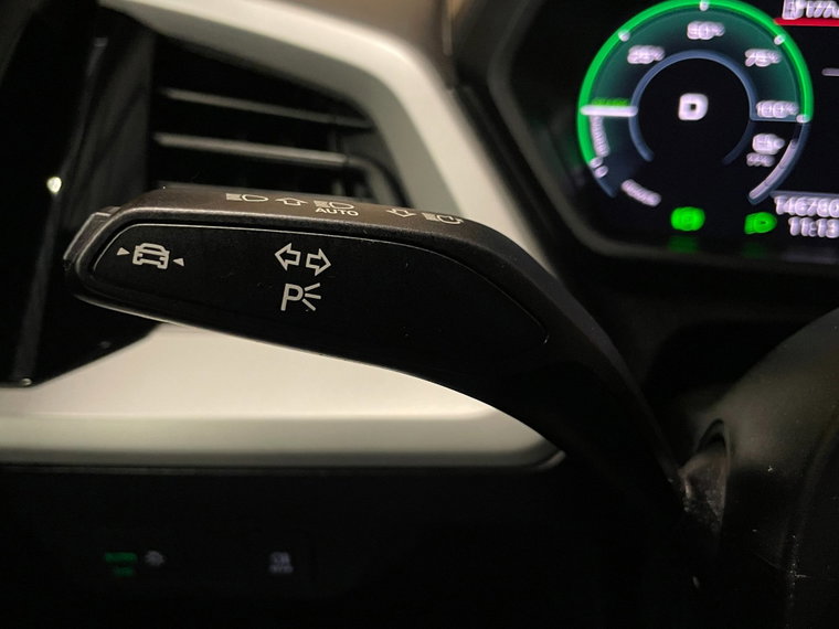 Vehicle Image 40
