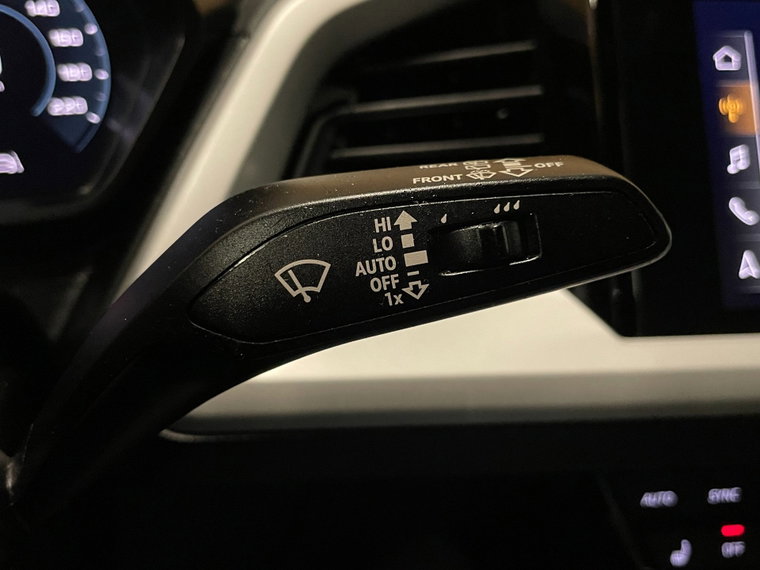 Vehicle Image 41