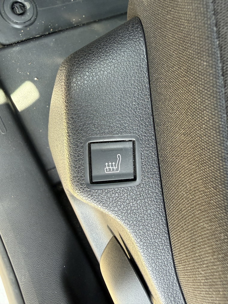 Vehicle Image 26