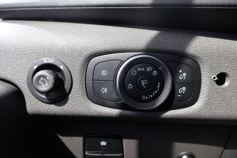 Vehicle Image 22