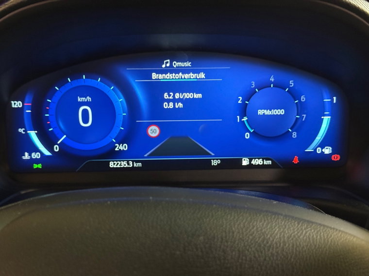 Vehicle Image 32