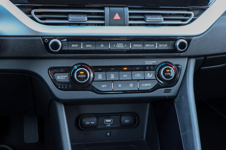 Vehicle Image 27