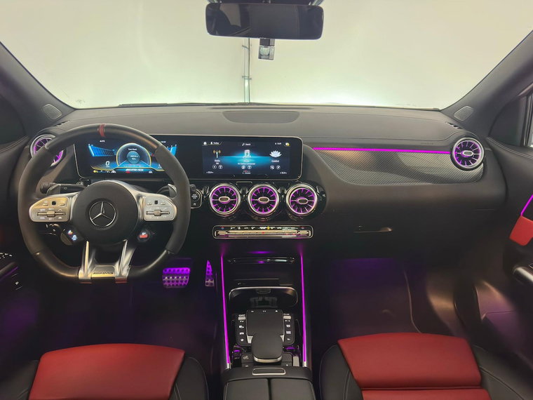 Vehicle Image 25