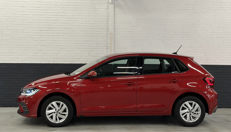 Vehicle Image 7