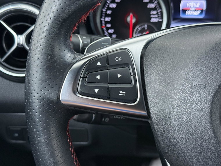 Vehicle Image 26