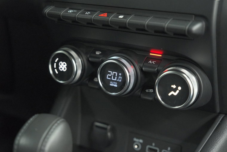 Vehicle Image 28