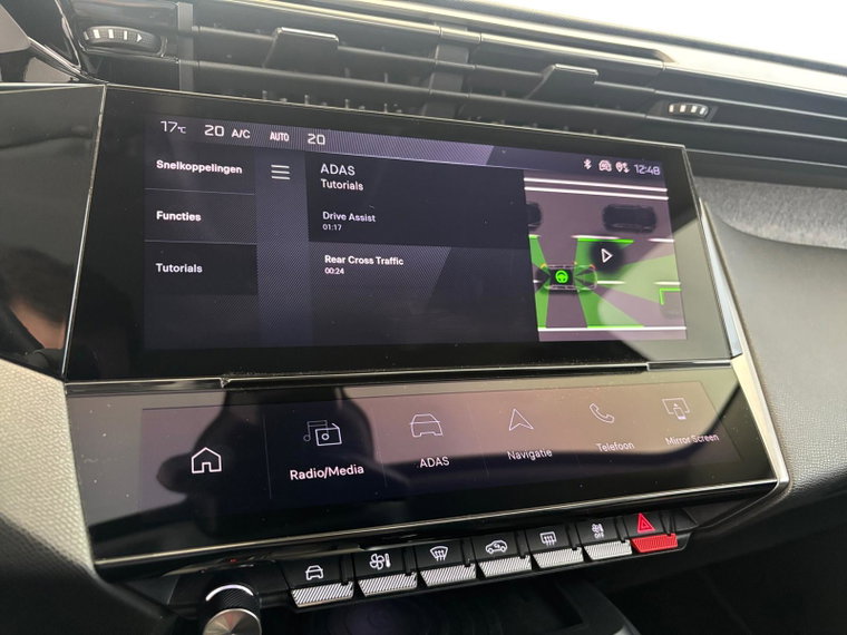 Vehicle Image 21