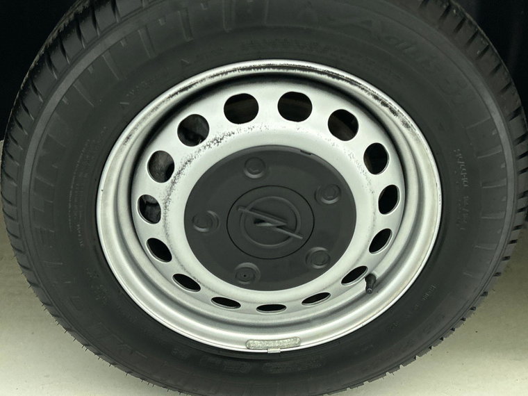 Vehicle Image 33