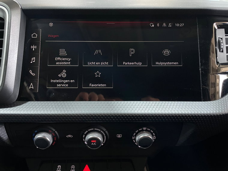 Vehicle Image 19