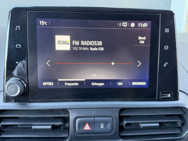 Vehicle Image 45