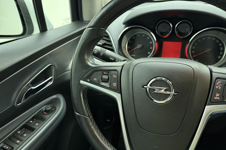 Vehicle Image 23