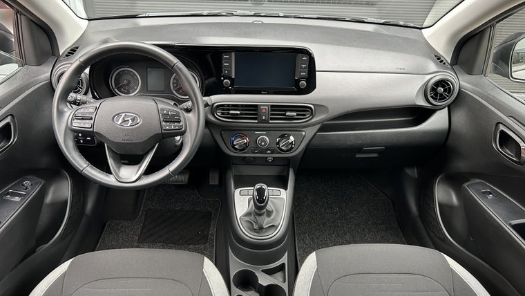 Vehicle Image 18
