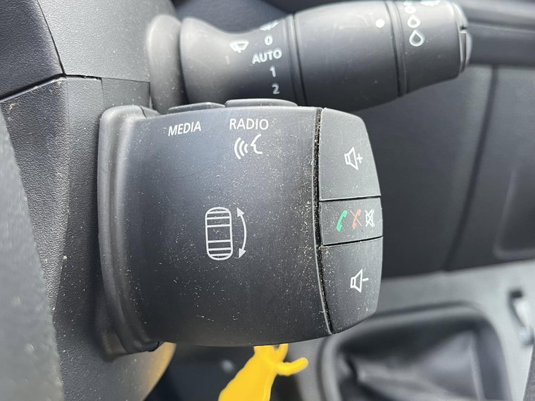 Vehicle Image 34