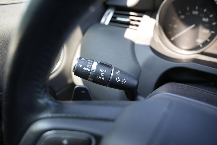 Vehicle Image 33