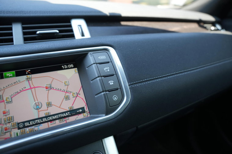 Vehicle Image 36