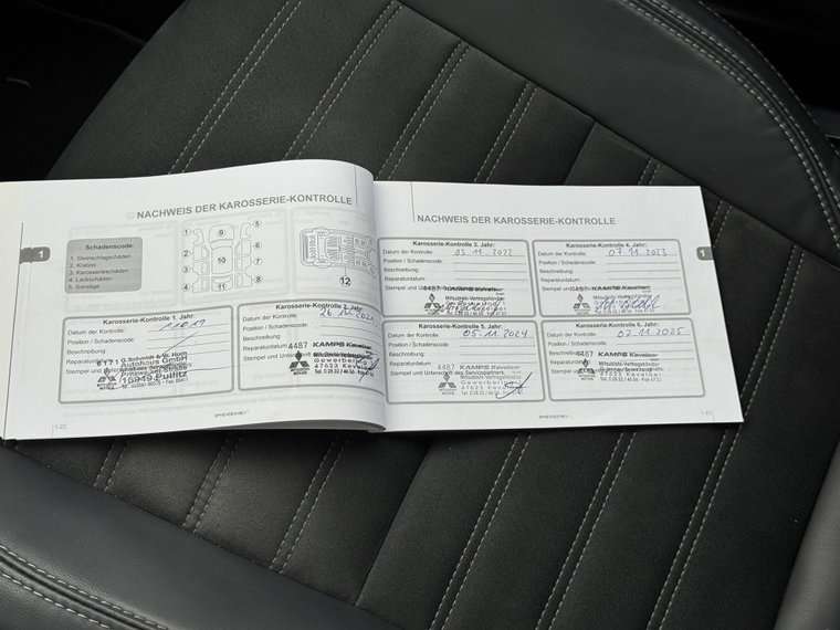 Vehicle Image 35