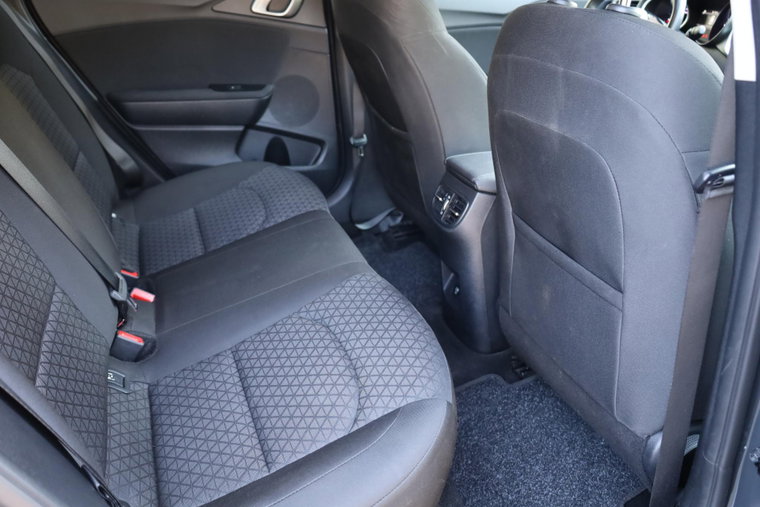 Vehicle Image 33