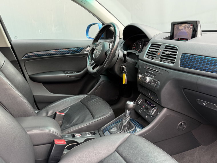 Vehicle Image 33