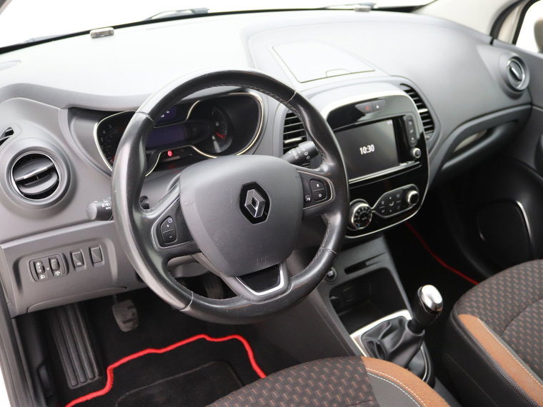 Vehicle Image 26