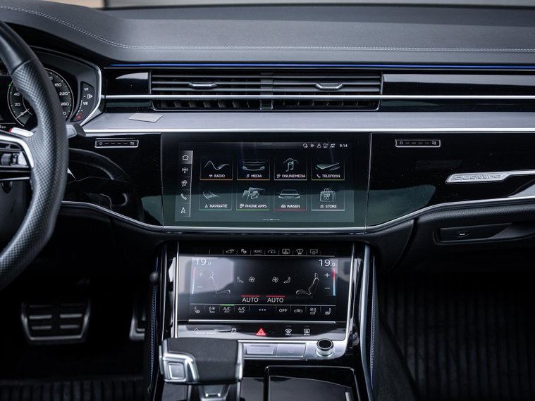 Vehicle Image 19