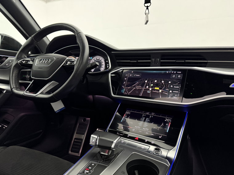 Vehicle Image 35