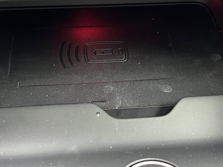 Vehicle Image 48