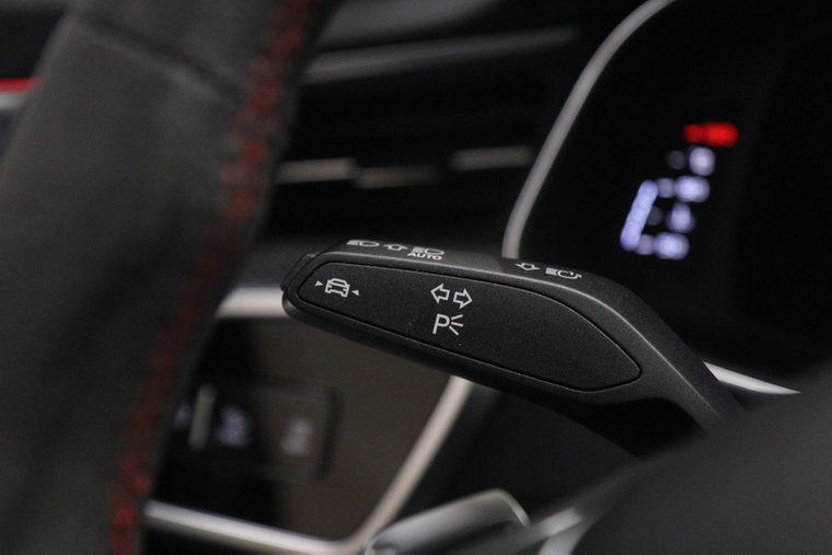 Vehicle Image 50