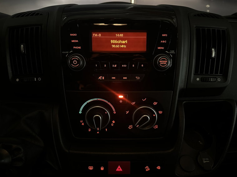 Vehicle Image 17