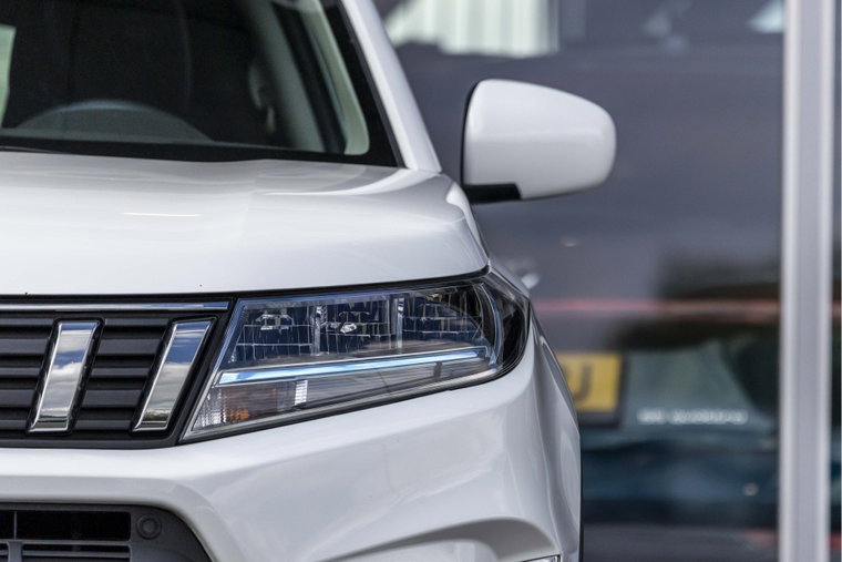 Vehicle Image 19