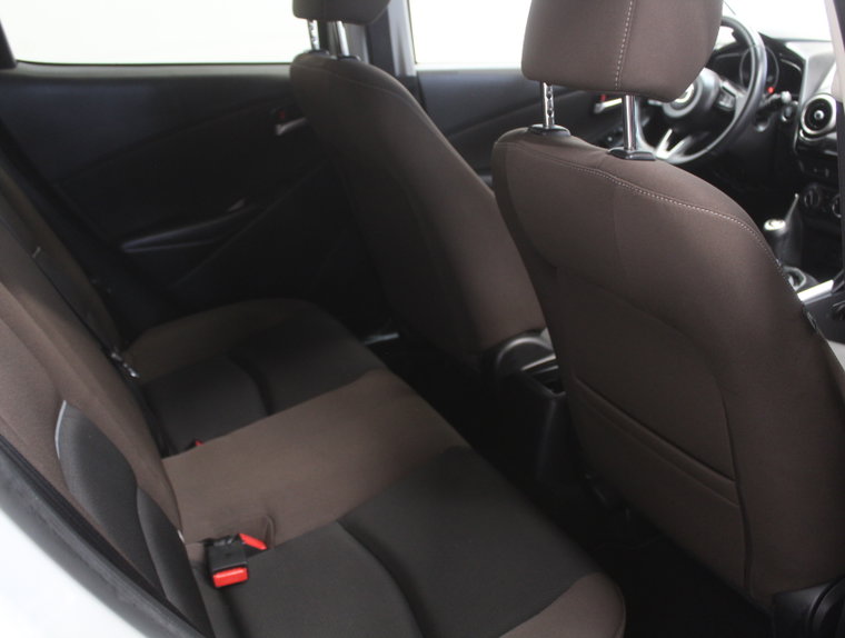 Vehicle Image 33