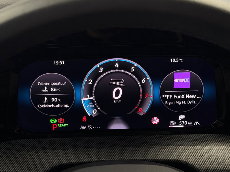 Vehicle Image 30