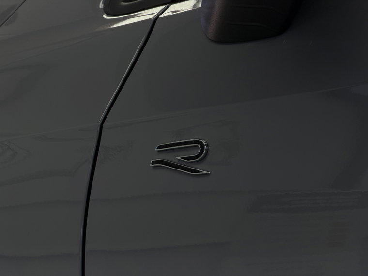 Vehicle Image 34