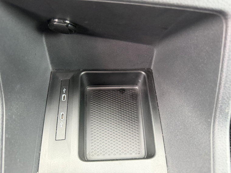 Vehicle Image 39