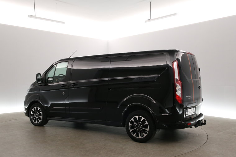 Vehicle Image 7