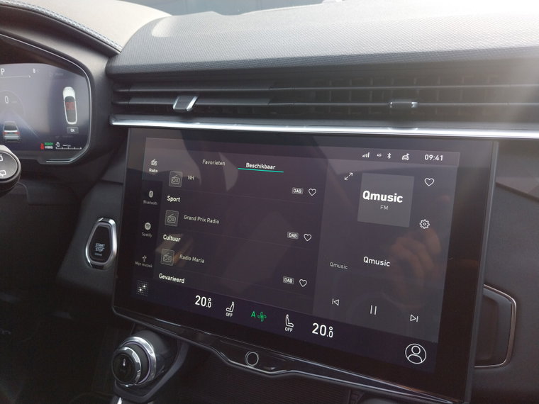 Vehicle Image 19