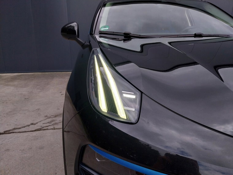 Vehicle Image 37