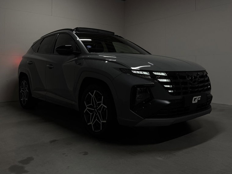 Vehicle Image 14
