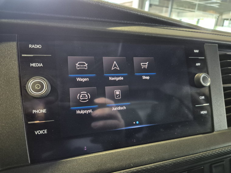Vehicle Image 30