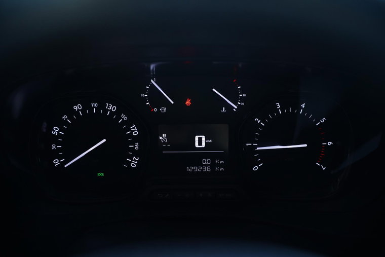 Vehicle Image 22