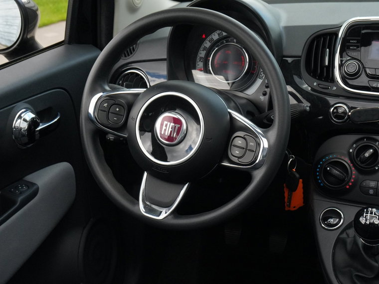 Vehicle Image 37