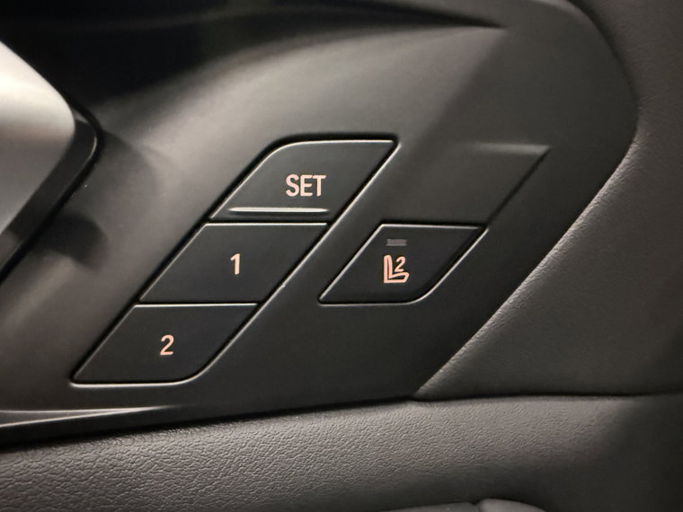 Vehicle Image 51