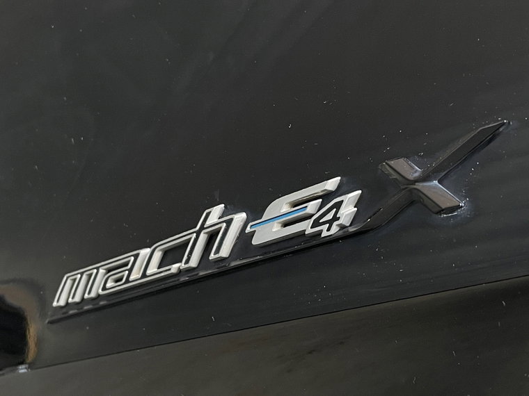 Vehicle Image 34
