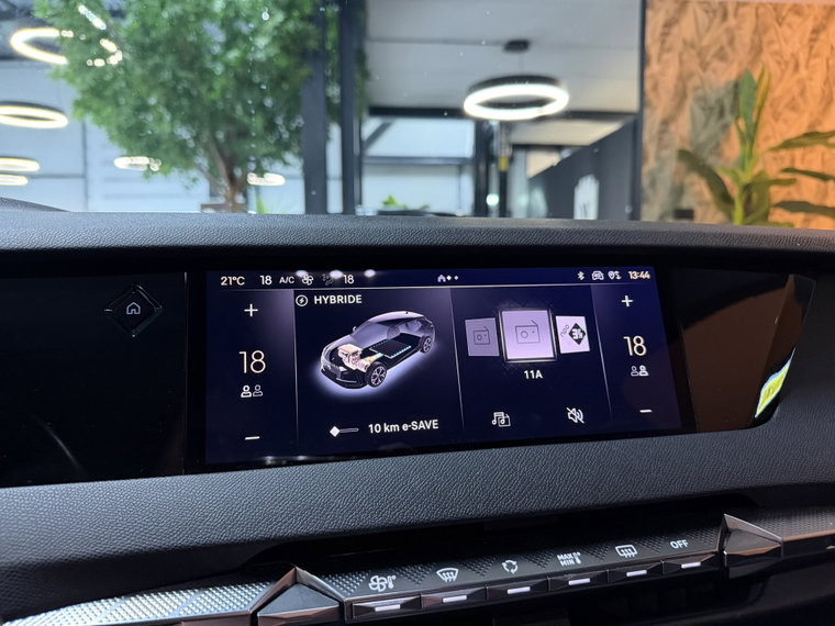Vehicle Image 39